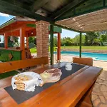 Vrt, A Private And Fully Fenced Forest Retreat * Heki